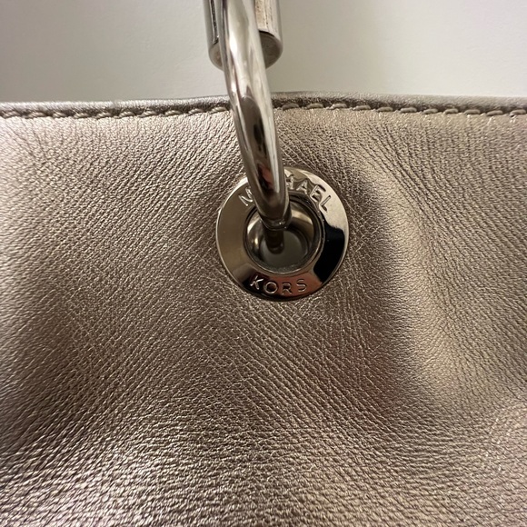 Michael Kors Collection Skorpios Pewter Tote - Picture 7 of 15